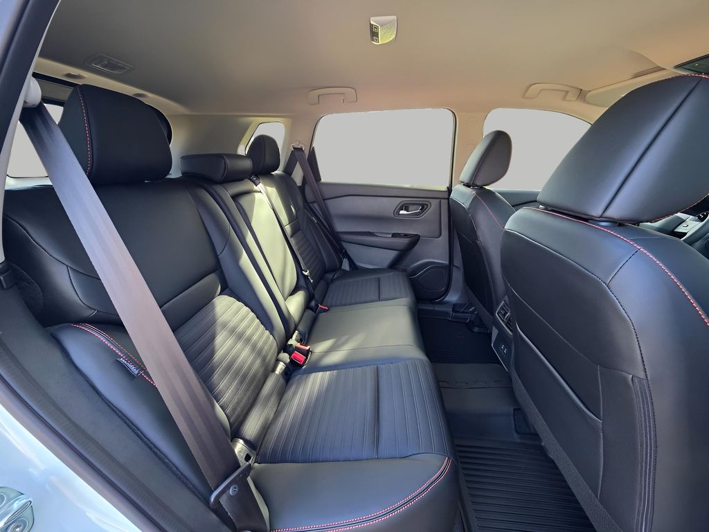 2026 Nissan Rogue Rock Creek - Photo 11