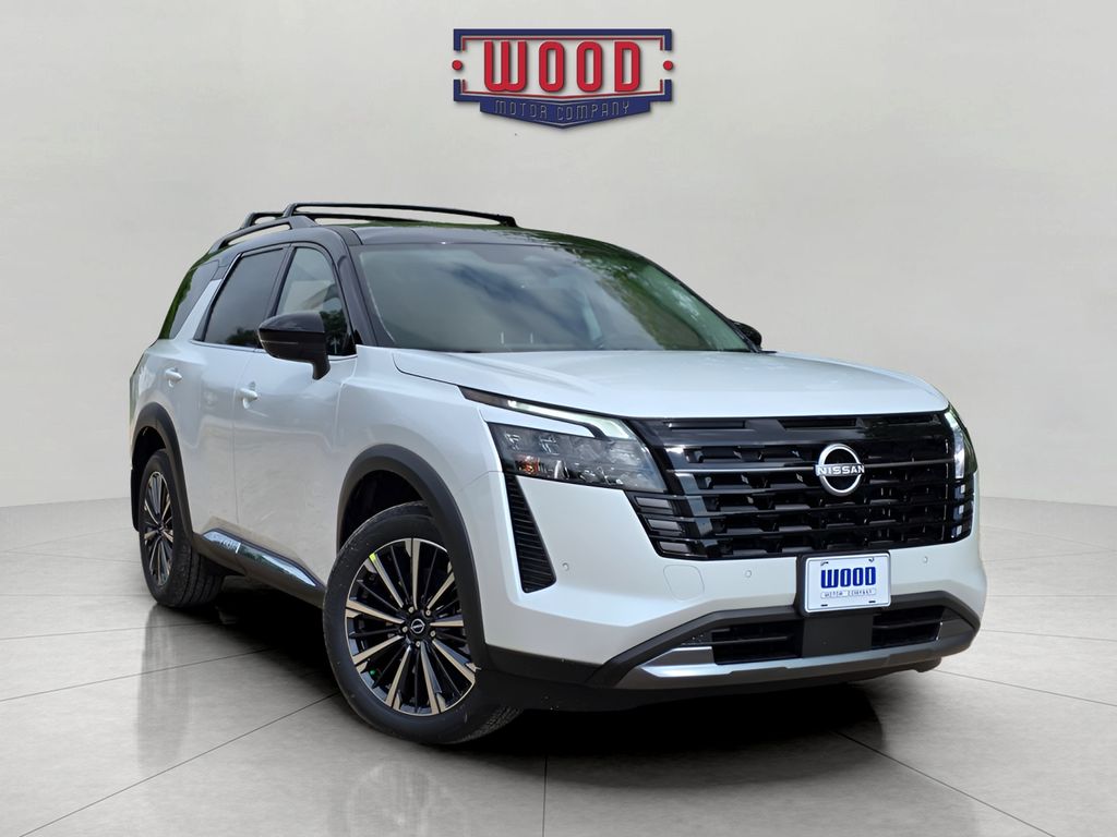 2026 Nissan Pathfinder Platinum 4WD's photo