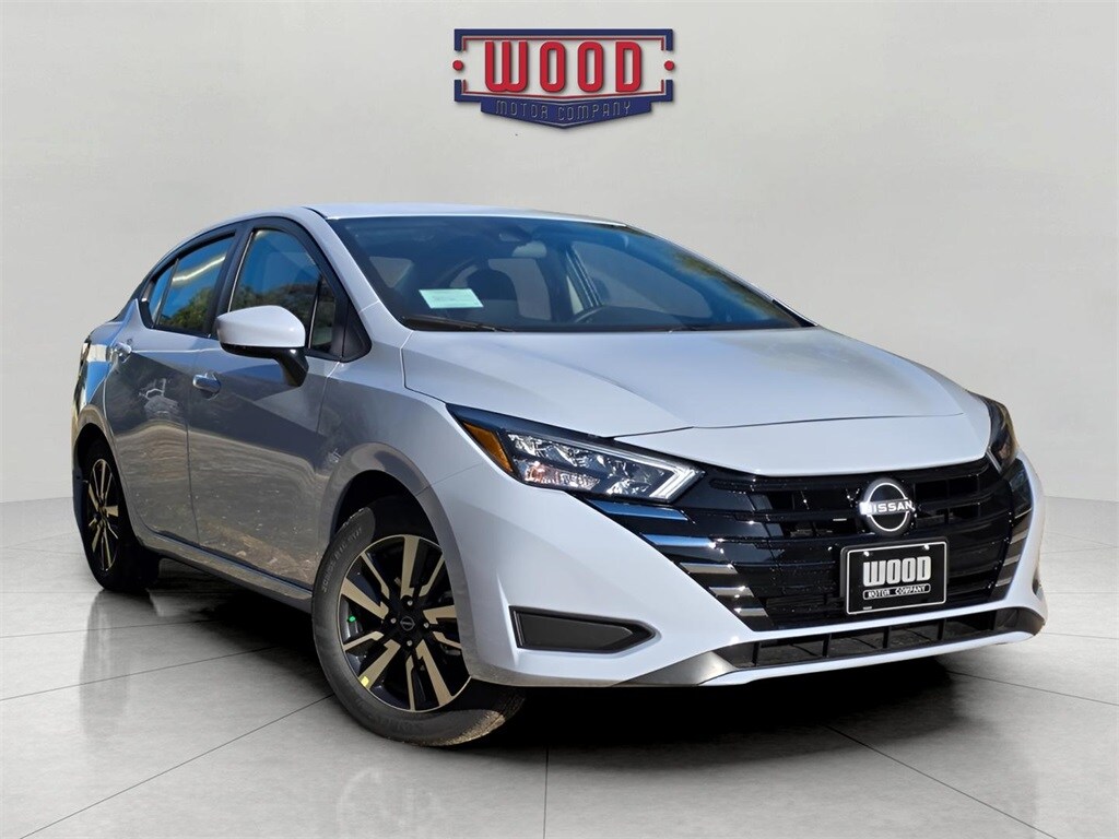 New 2025 Nissan Versa 1.6 SV Sedan