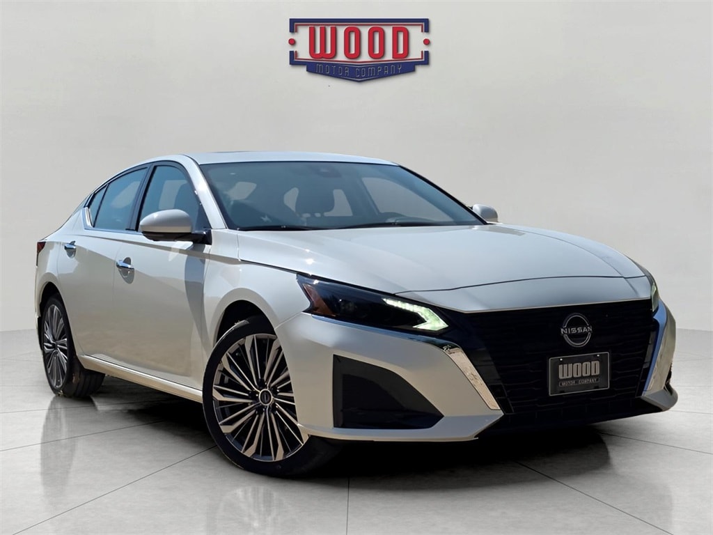2025 Nissan Altima SL