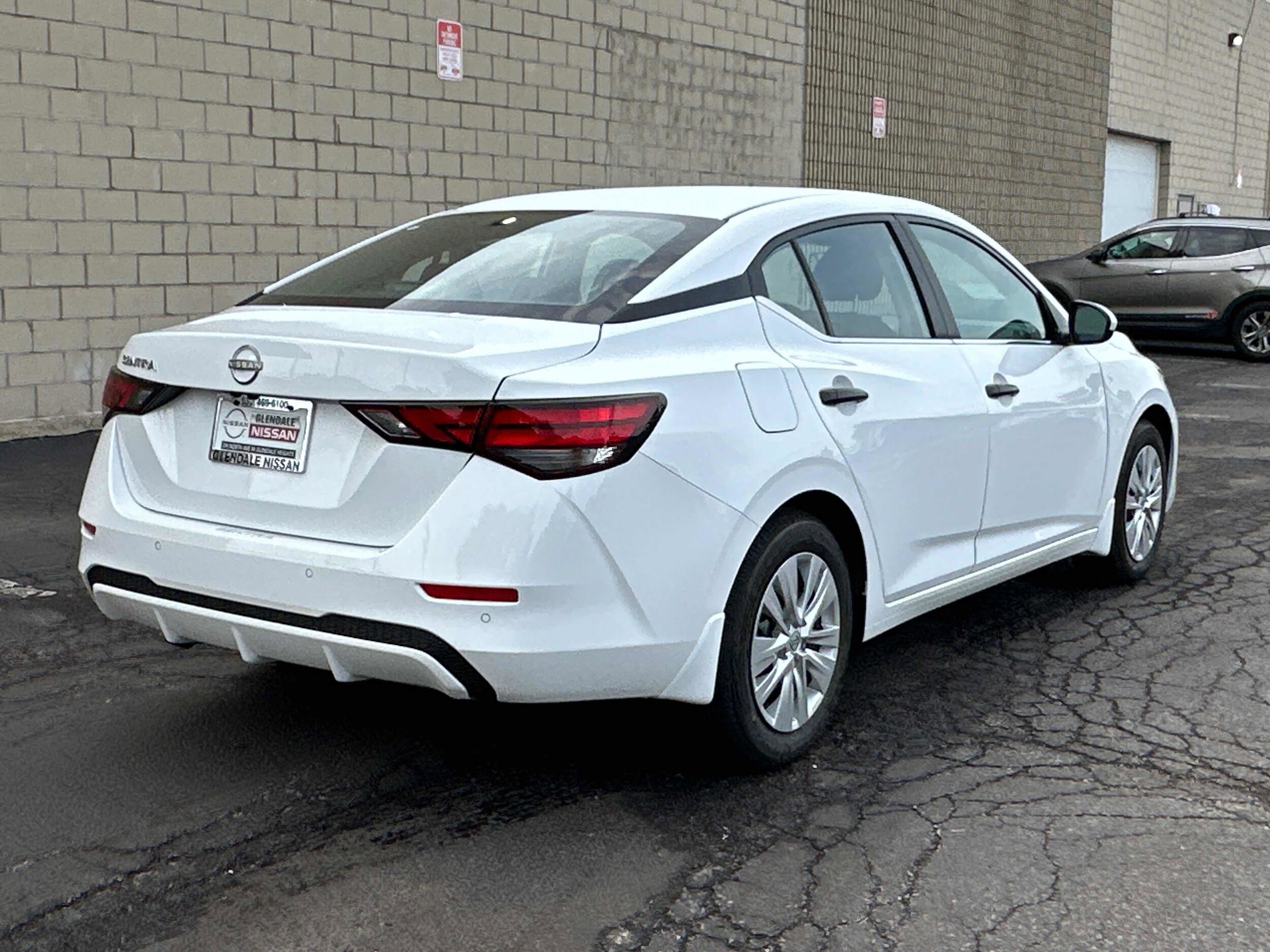 2025 Nissan Sentra S photo 4
