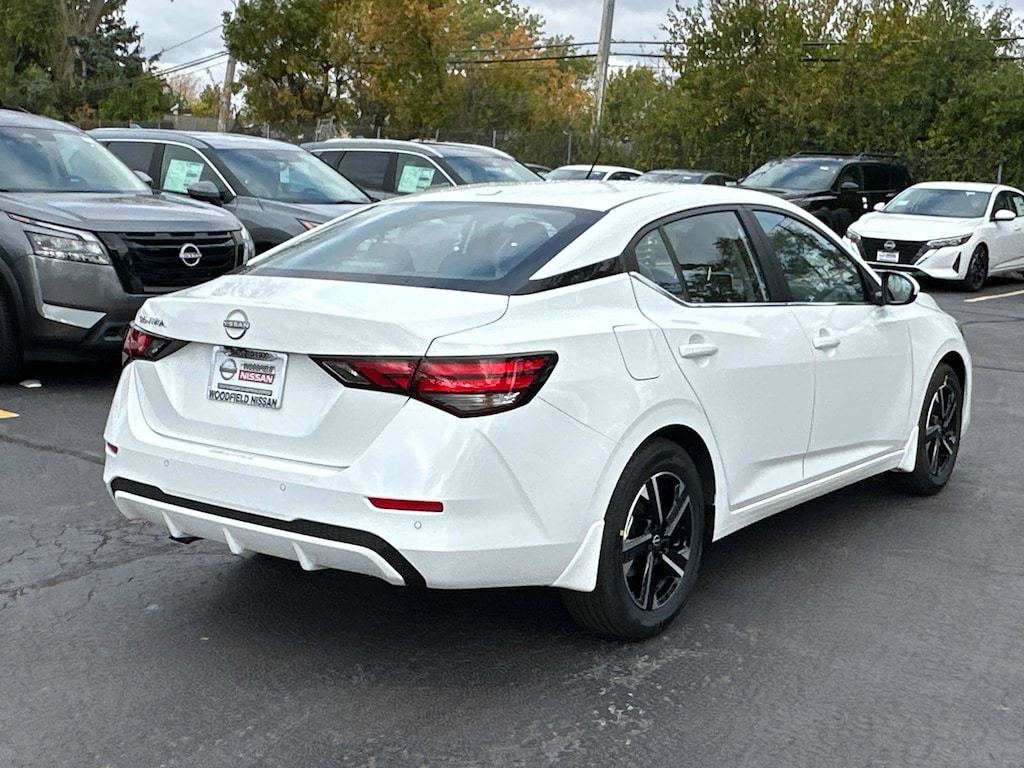 New 2025 Nissan Sentra SV SV CVT
