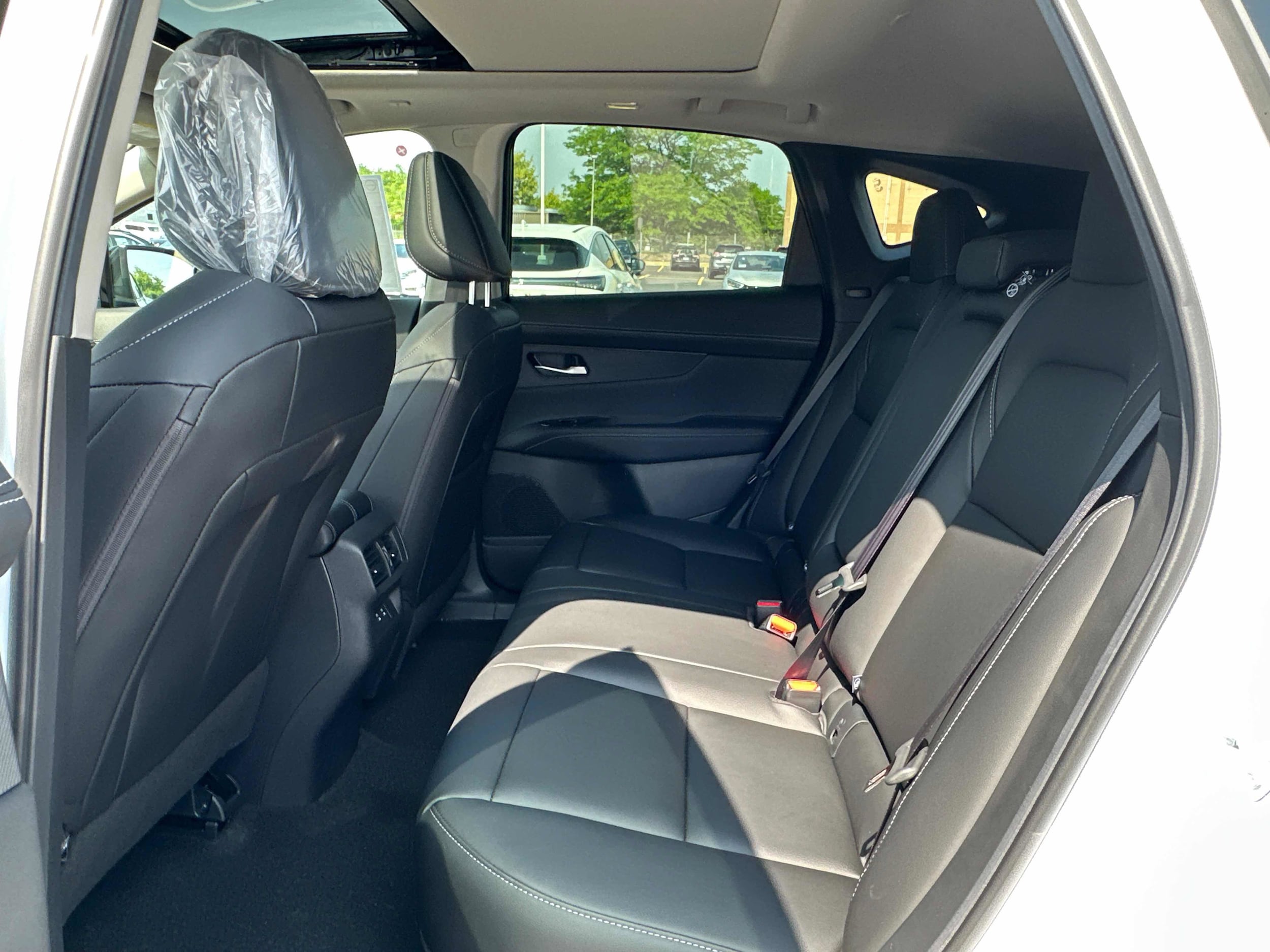 2025 Nissan Murano SL - Photo 10