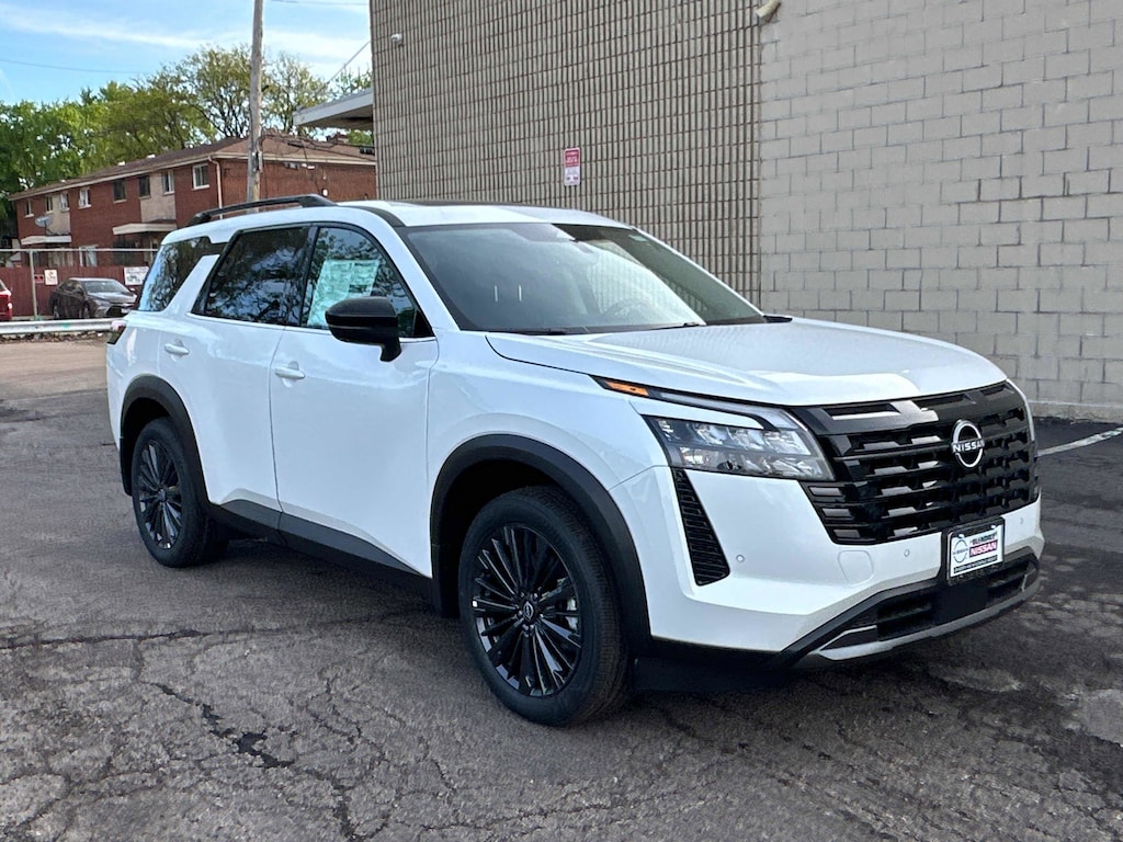 New 2026 Nissan Pathfinder SL SL 4WD