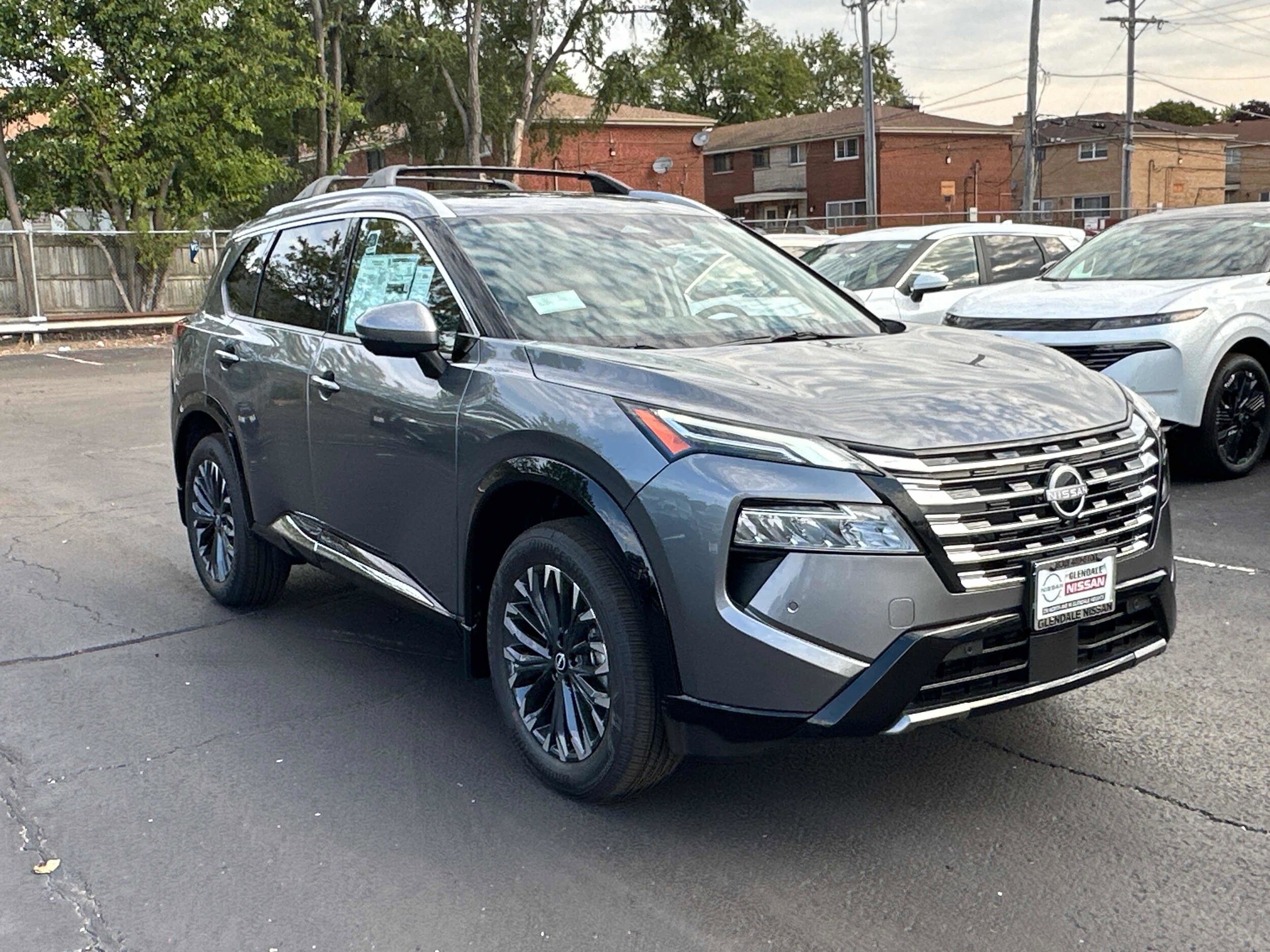 2026 Nissan Rogue Platinum photo 3