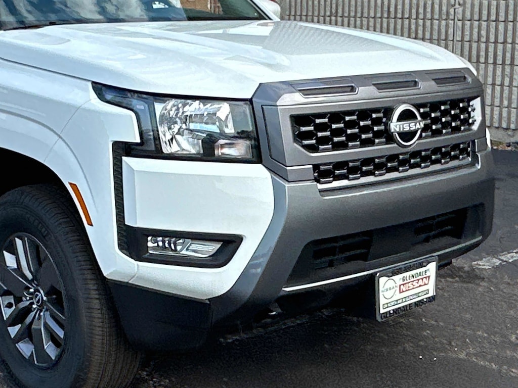New 2025 Nissan Frontier SV Crew Cab 4x4 SV
