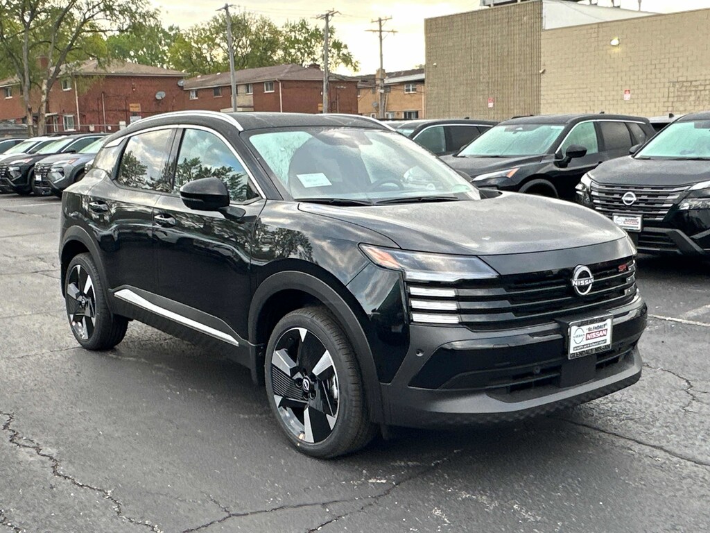 New 2026 Nissan Kicks SR SR AWD