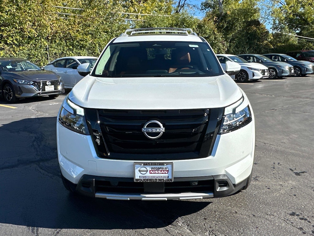 New 2025 Nissan Pathfinder Platinum Platinum 4WD