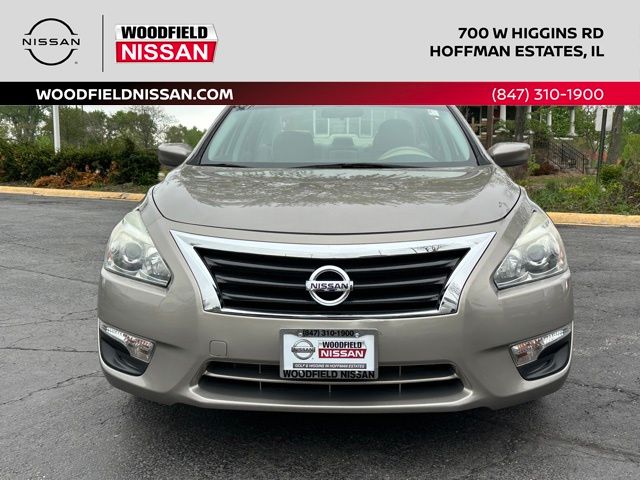 Used 2014 Nissan Altima S with VIN 1N4AL3AP6EN256863 for sale in Hoffman Estates, IL