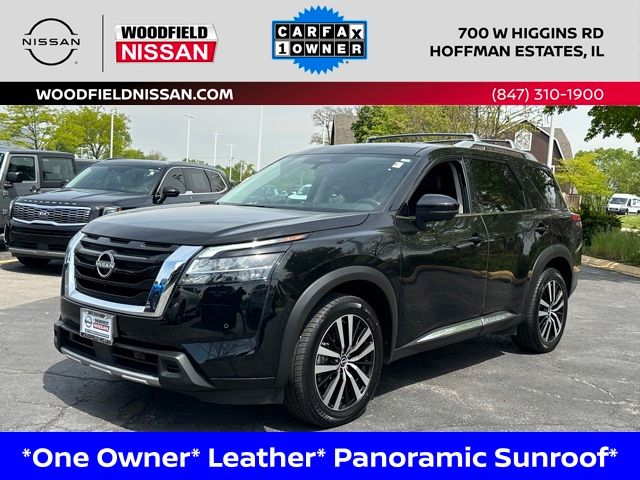 2023 Nissan Pathfinder Platinum 4WD's photo
