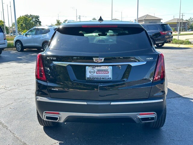 2021 Cadillac XT5 Premium Luxury photo 3