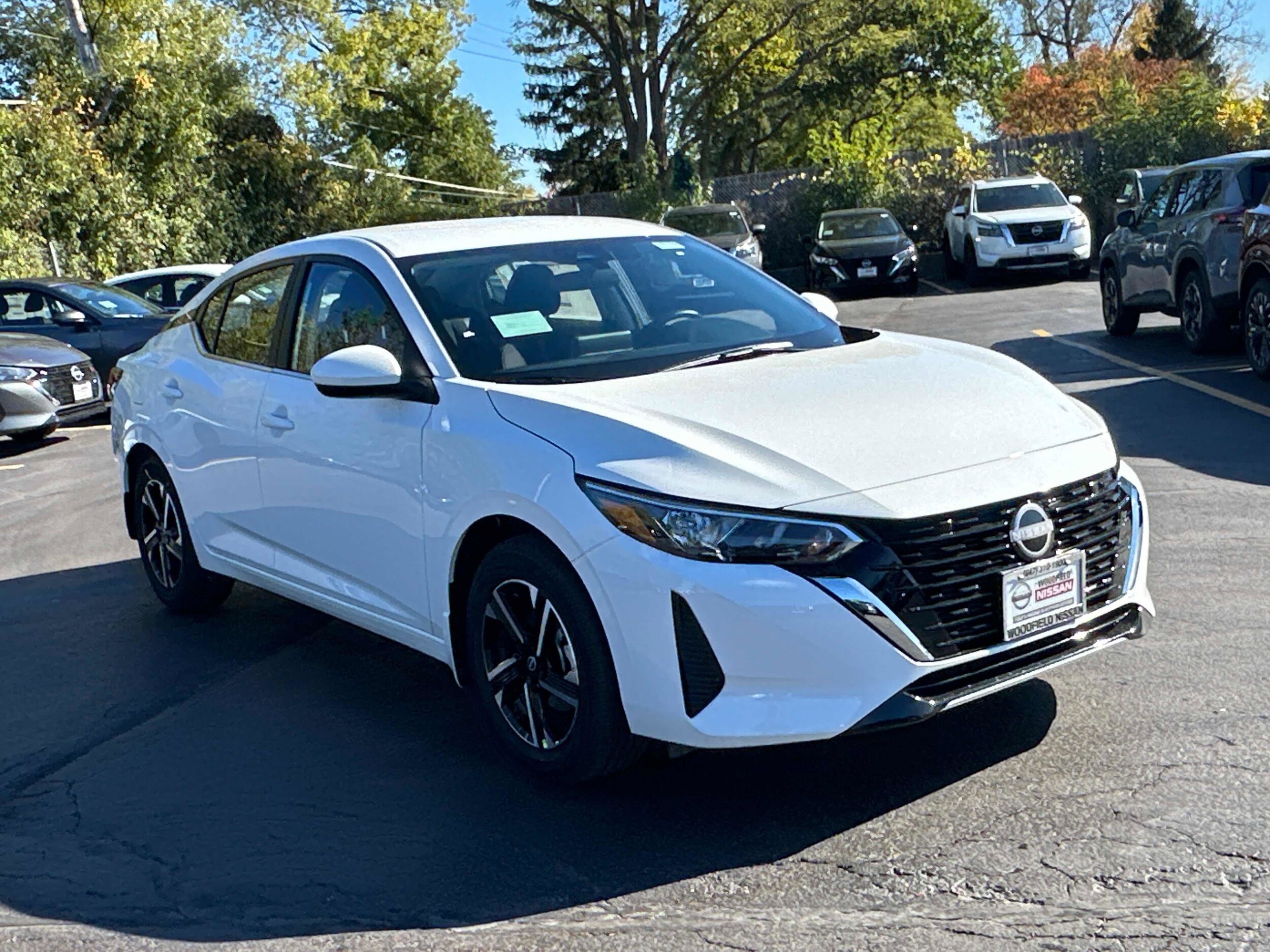 2025 Nissan Sentra SV photo 3