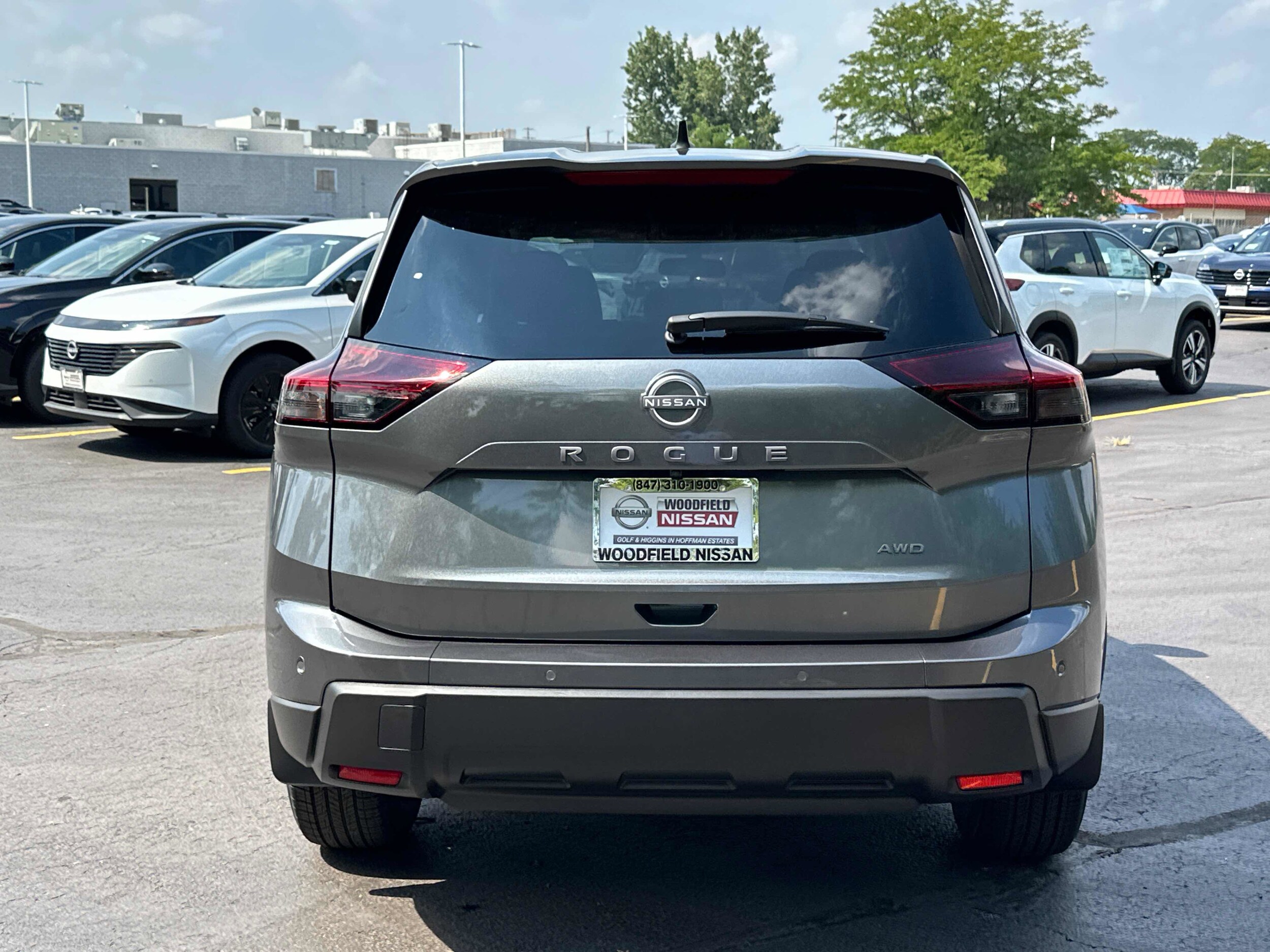 2026 Nissan Rogue S photo 4