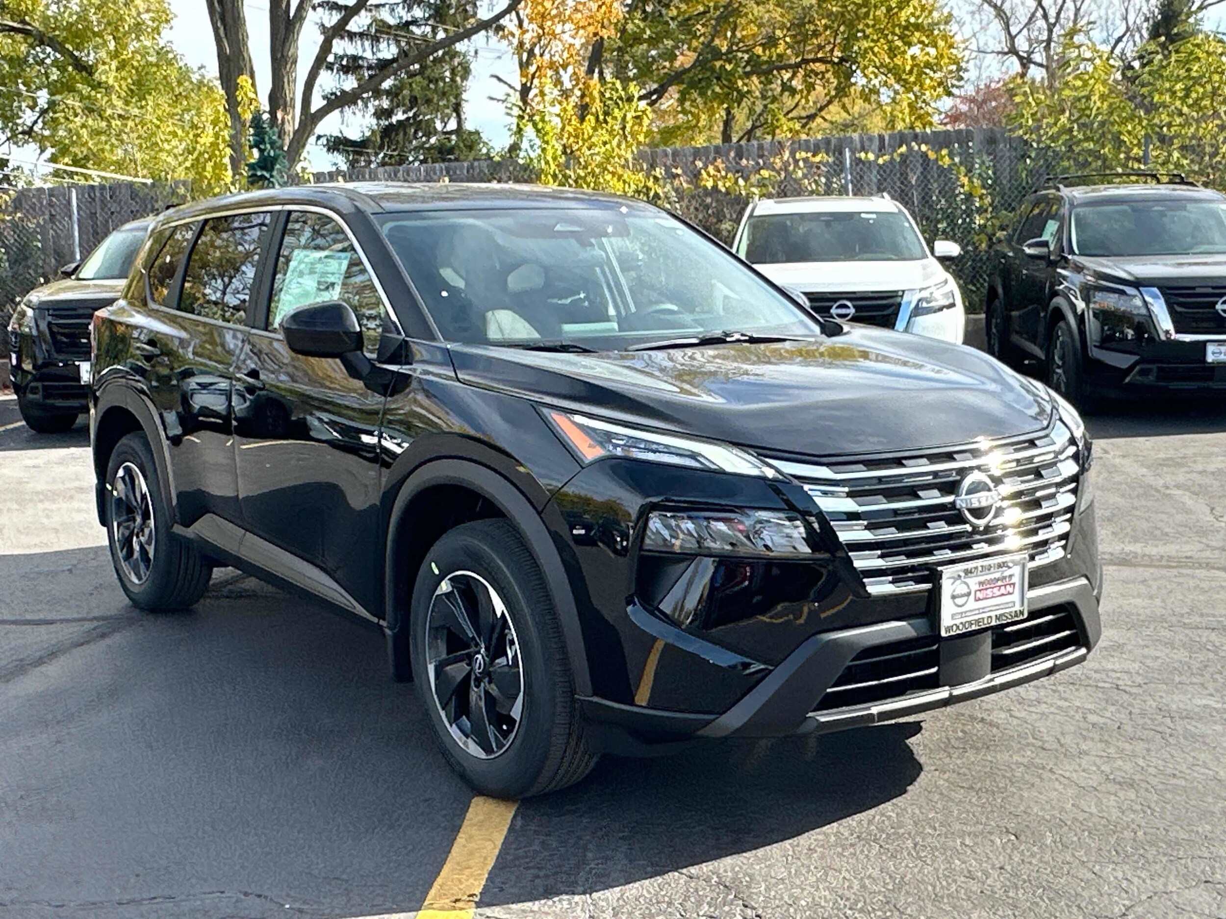 2026 Nissan Rogue SV photo 3