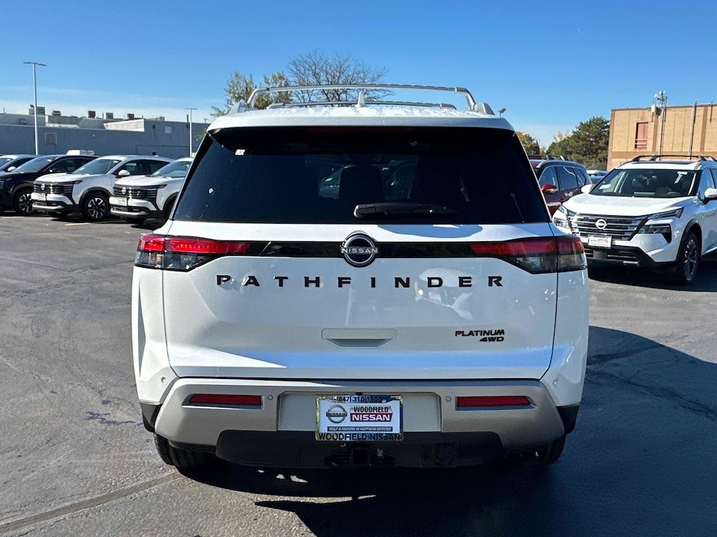 New 2025 Nissan Pathfinder Platinum Platinum 4WD