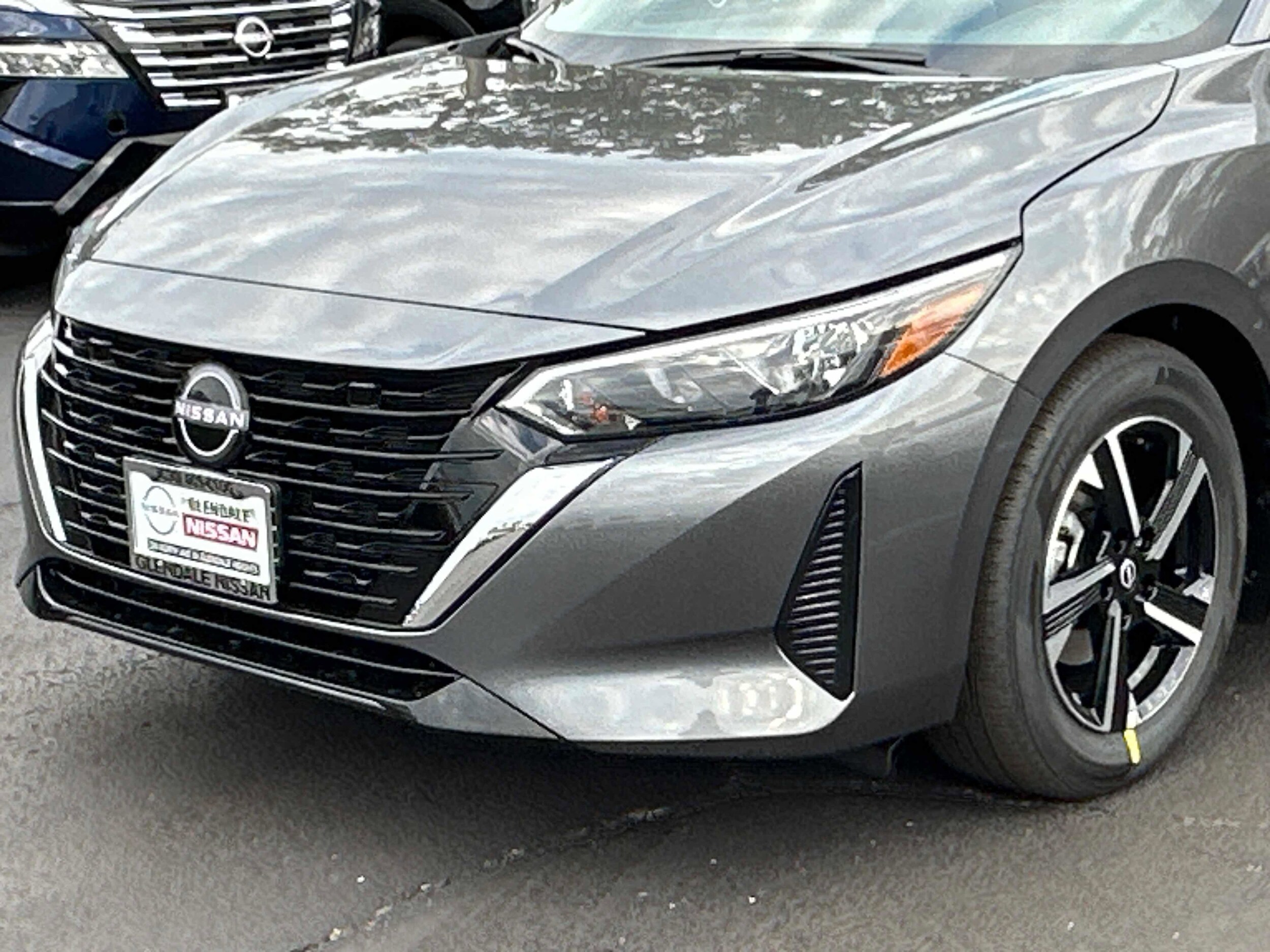 2025 Nissan Sentra SV photo 2