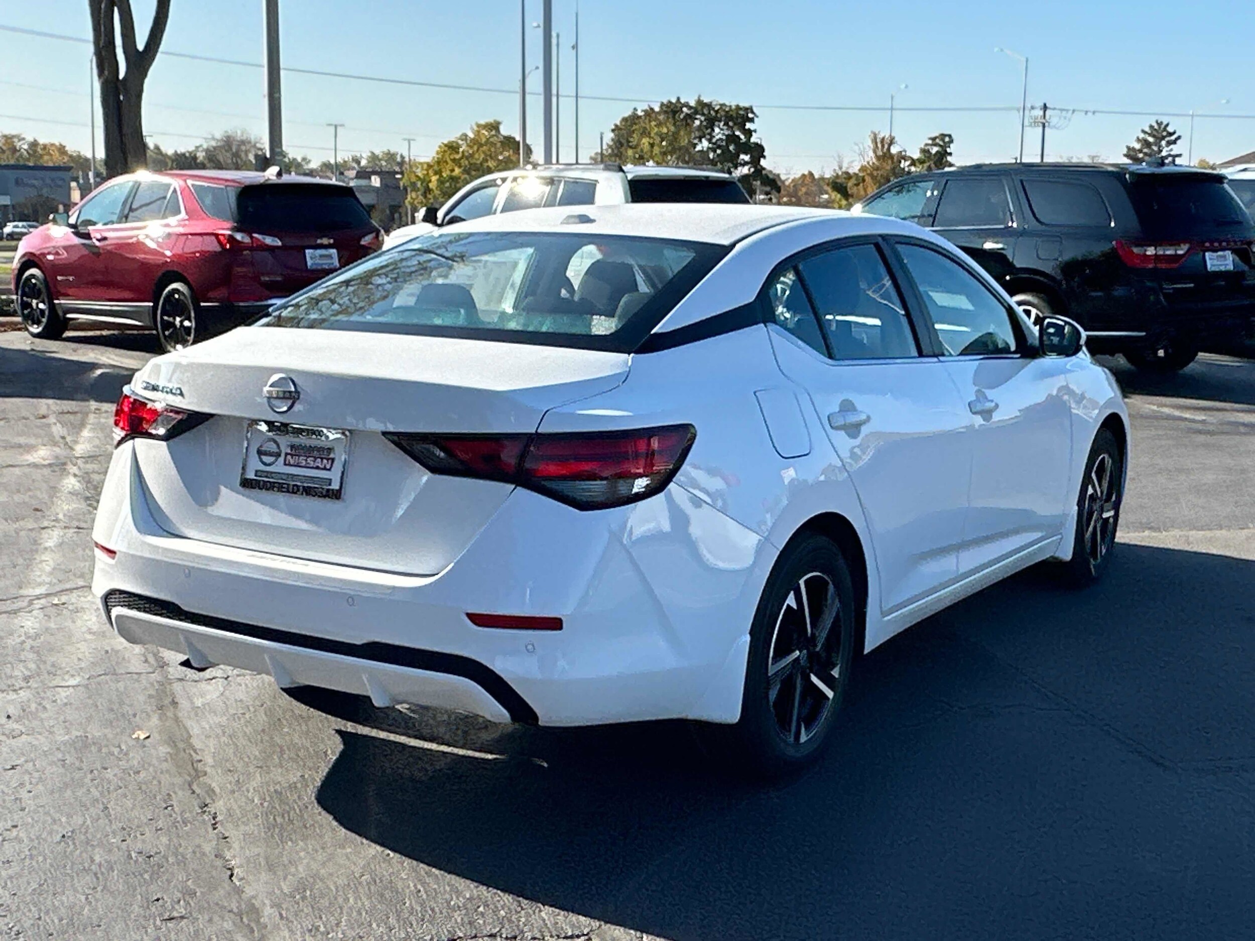 2025 Nissan Sentra SV photo 4