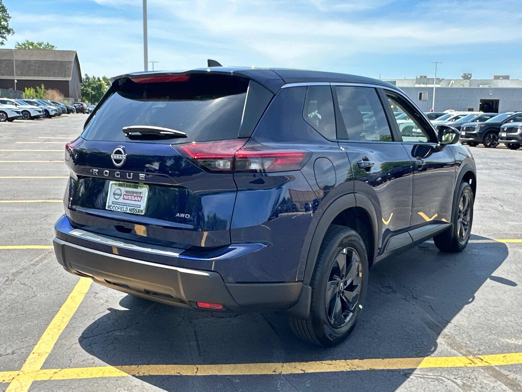 New 2026 Nissan Rogue SV 2026.5 AWD SV