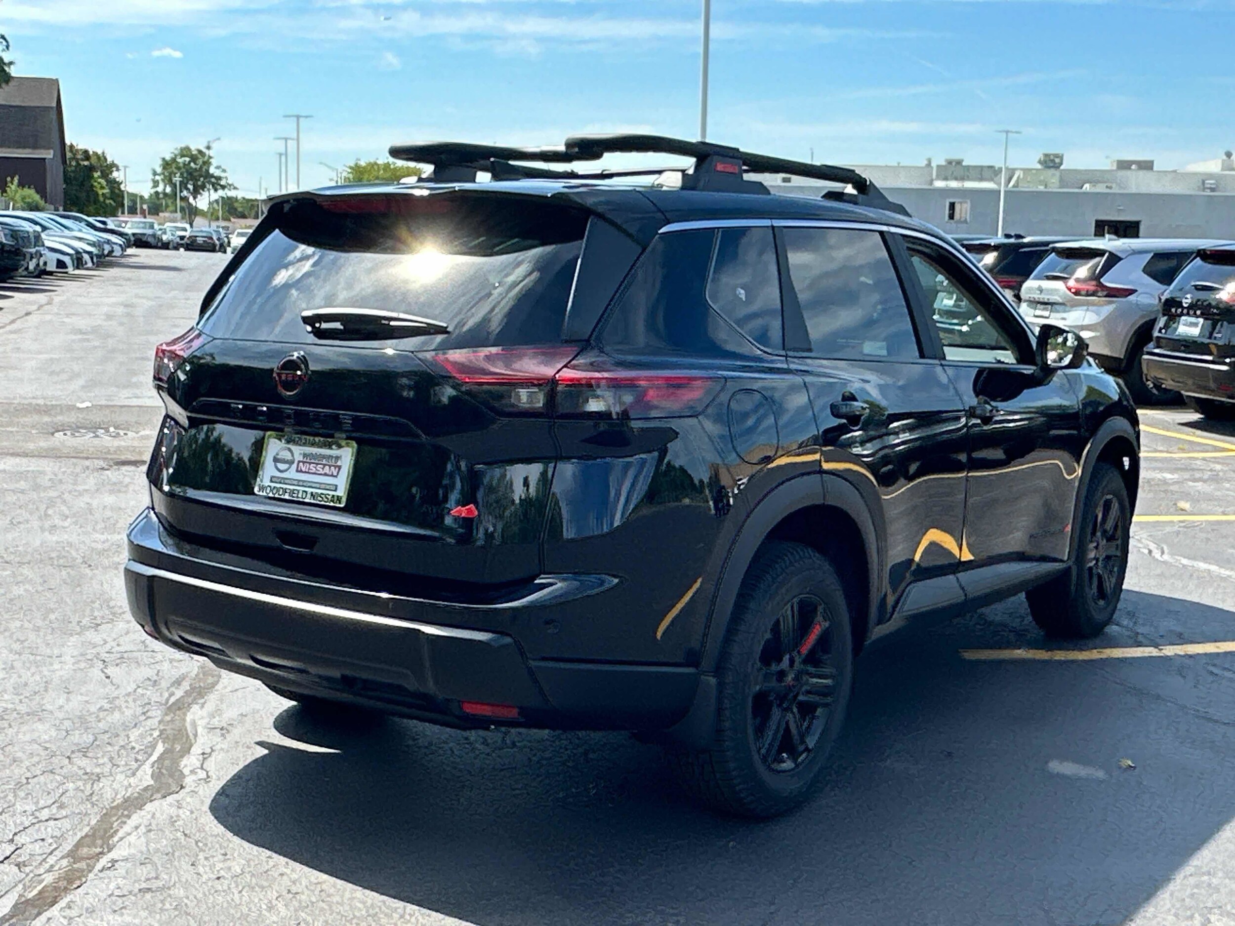 2026 Nissan Rogue SV photo 4