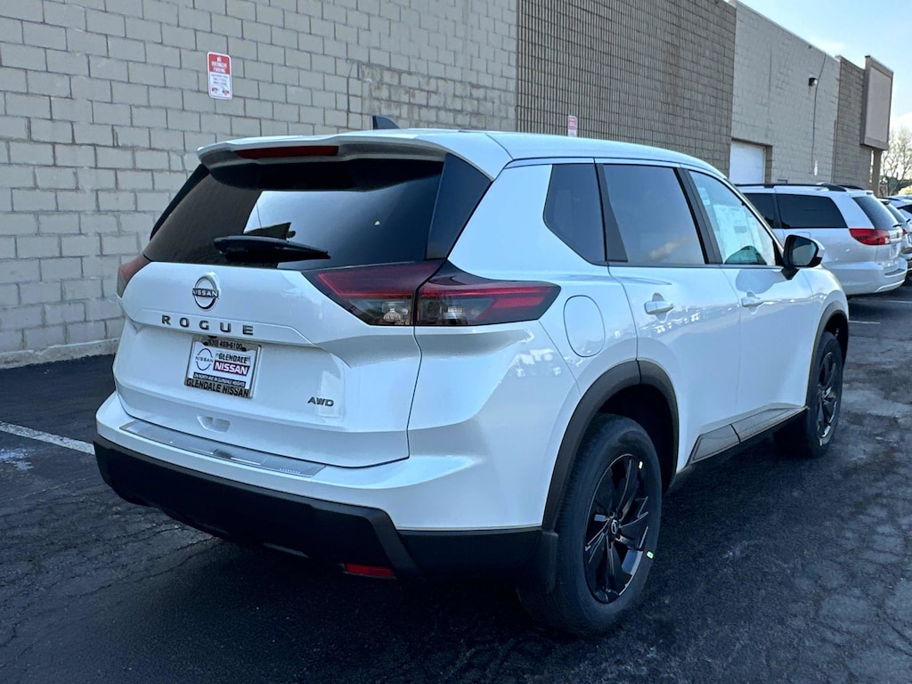 New 2026 Nissan Rogue SV 2026.5 AWD SV