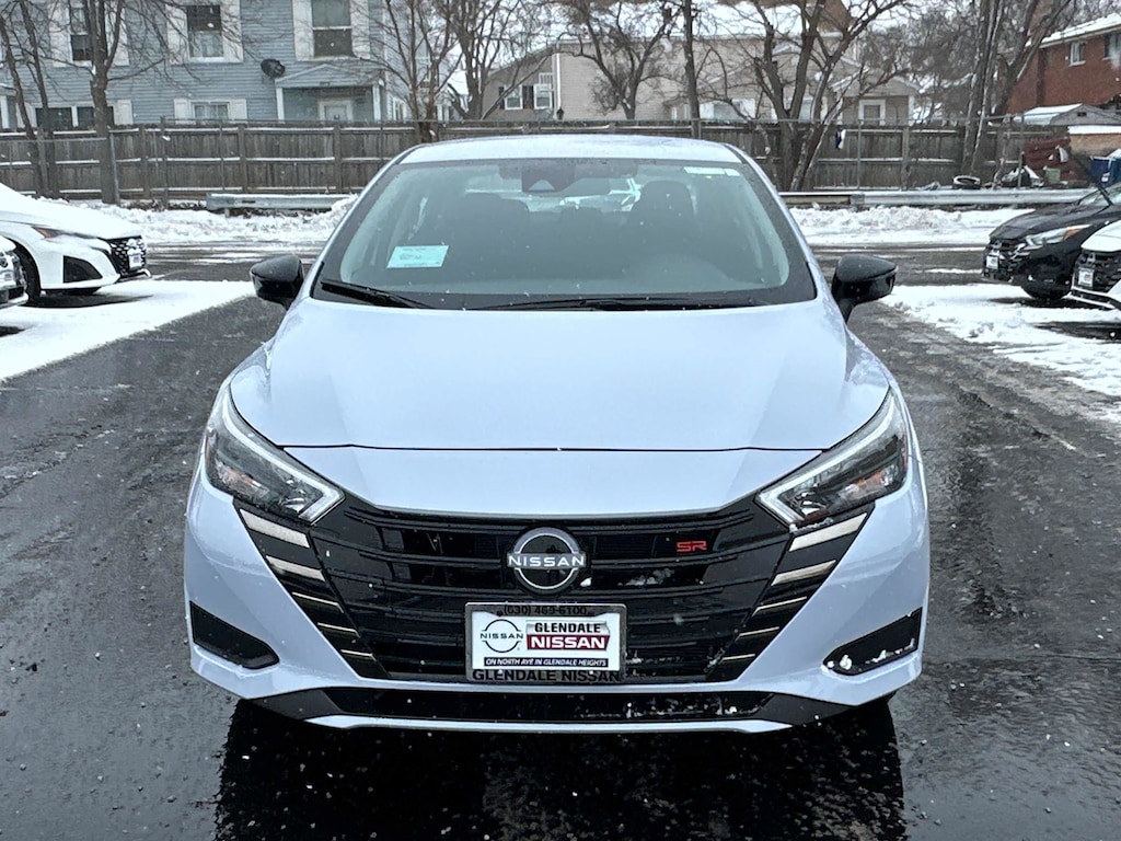 New 2025 Nissan Versa SR SR CVT