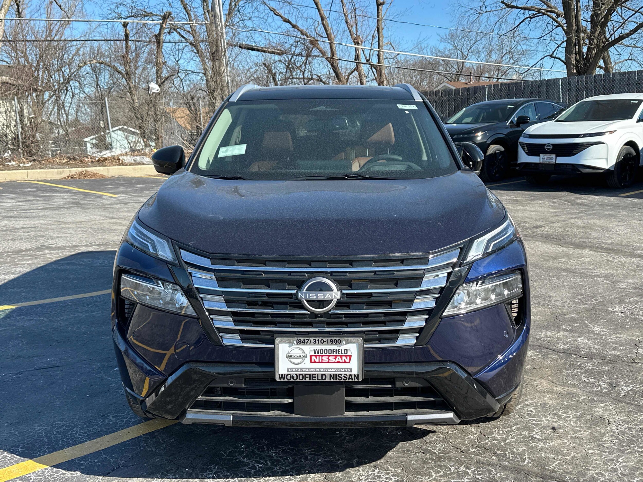2025 Nissan Rogue Platinum photo 2
