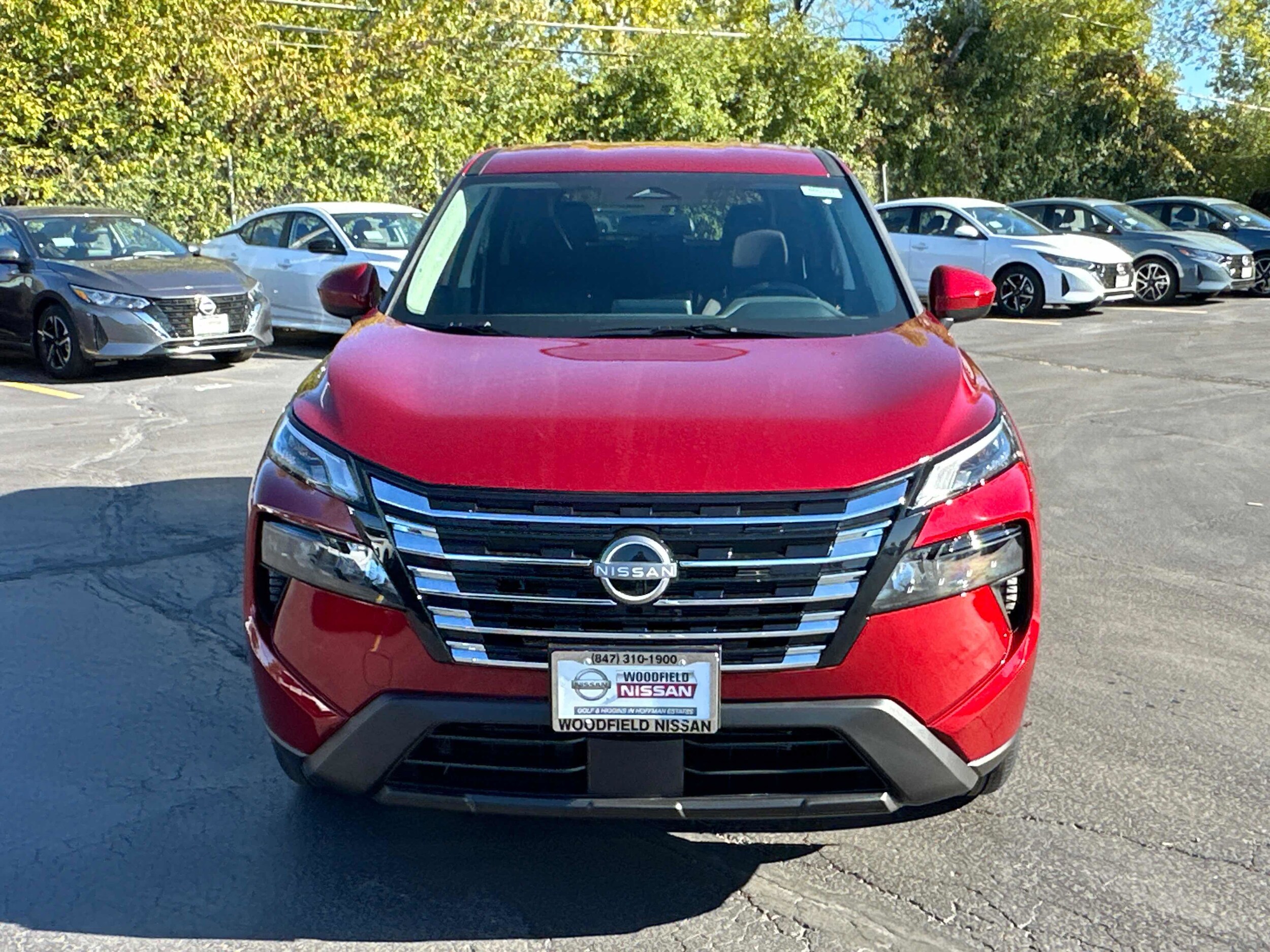 2026 Nissan Rogue SV photo 2