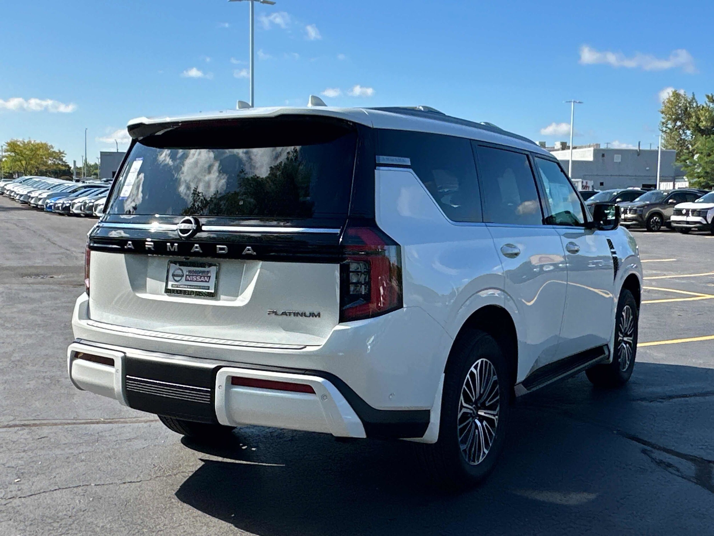 2026 Nissan Armada Platinum photo 3