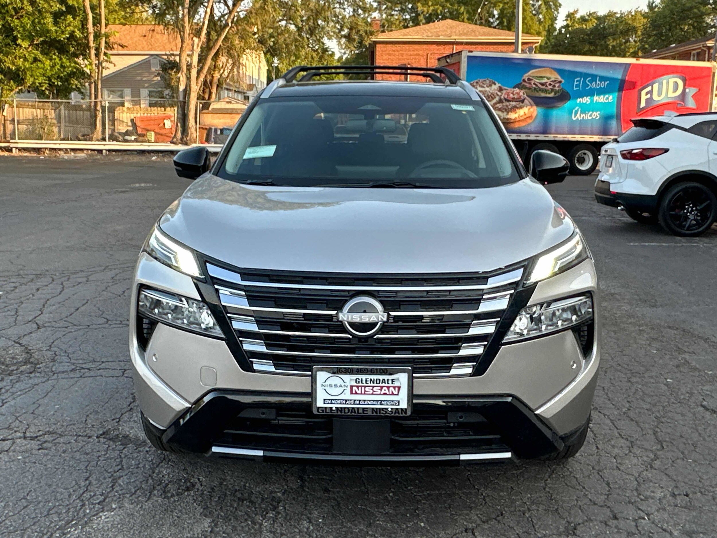 2026 Nissan Rogue Platinum photo 2