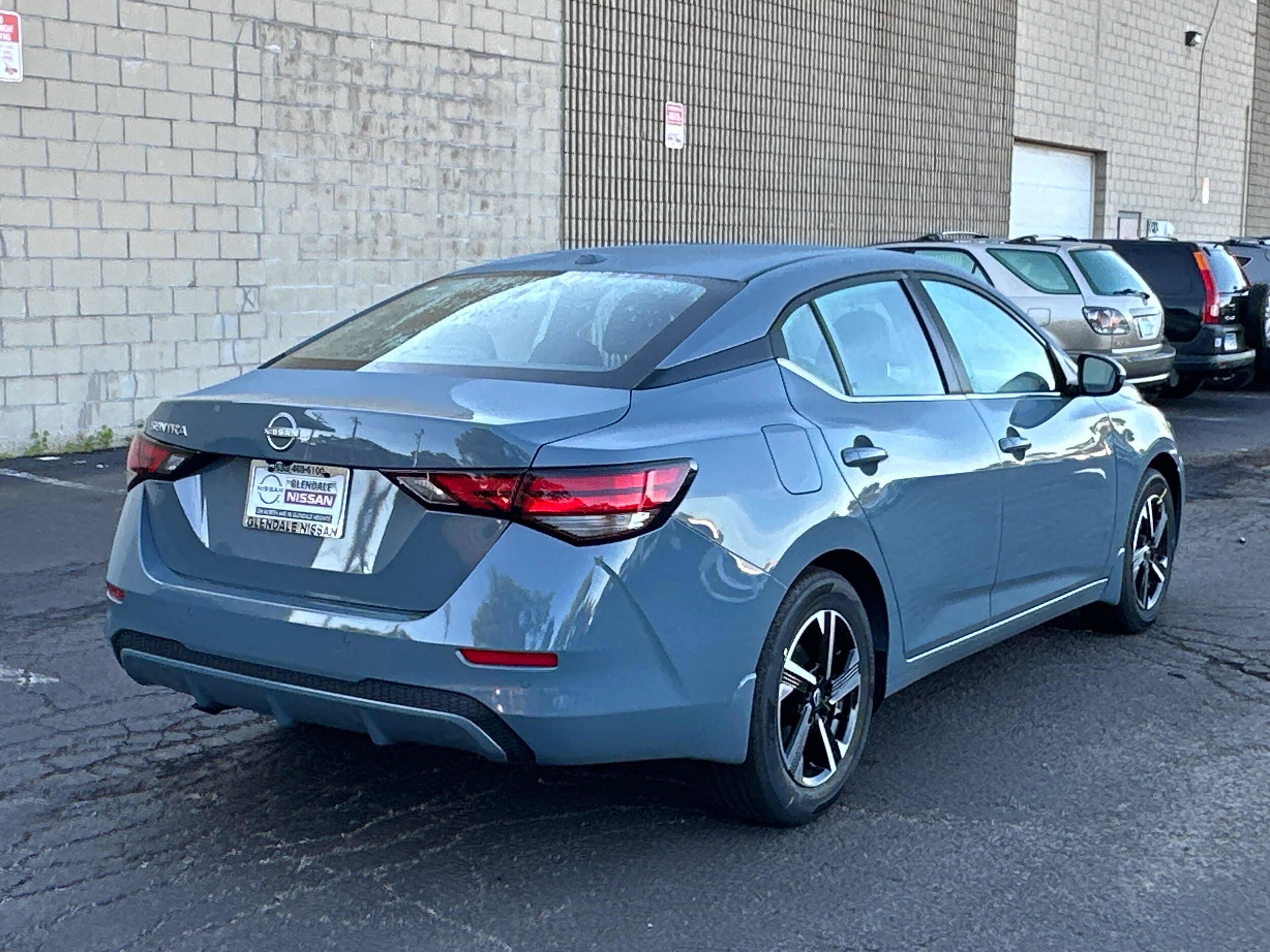 2025 Nissan Sentra SV photo 4