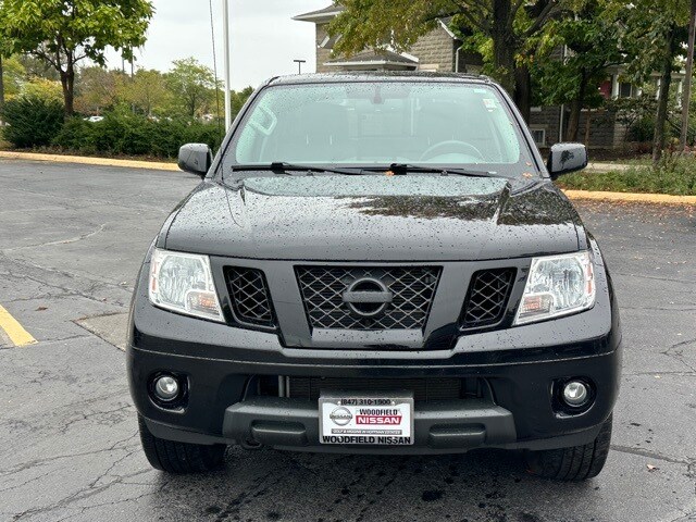 2021 Nissan Frontier SV photo 2