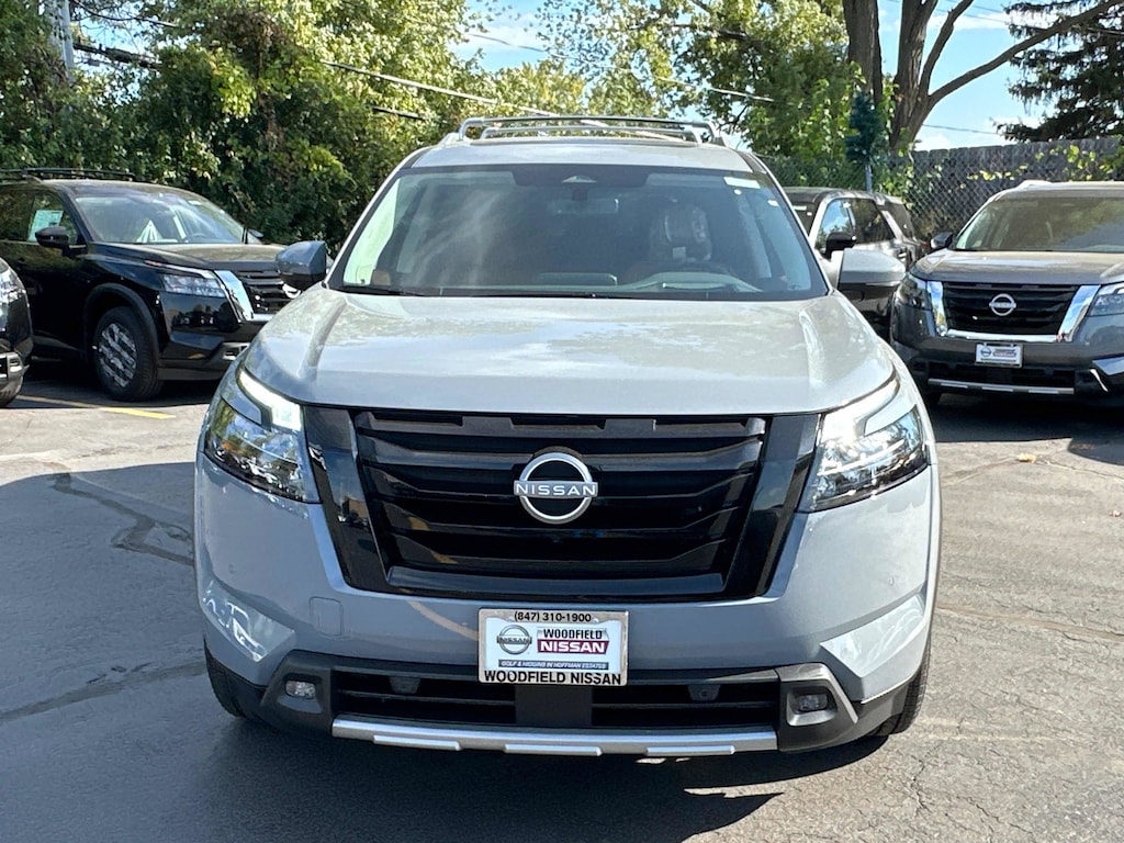 New 2025 Nissan Pathfinder Platinum Platinum 4WD