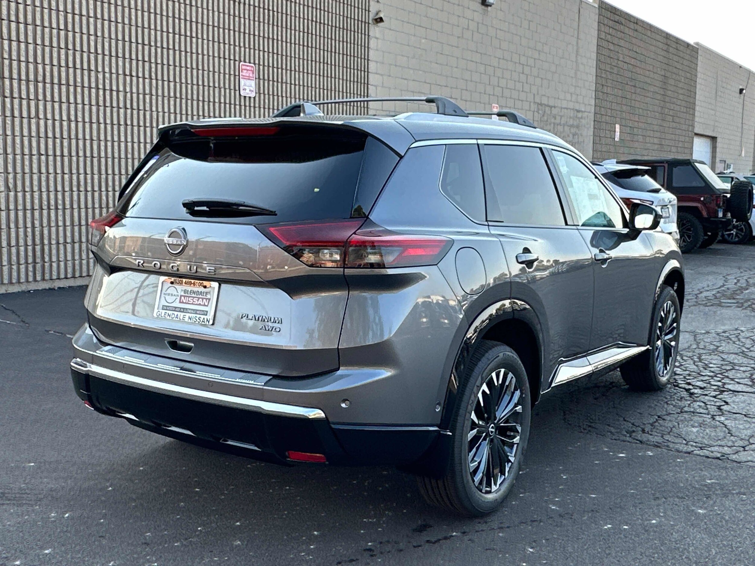2026 Nissan Rogue Platinum photo 4