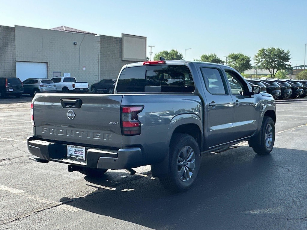 New 2026 Nissan Frontier SV Crew Cab 4x4 SV