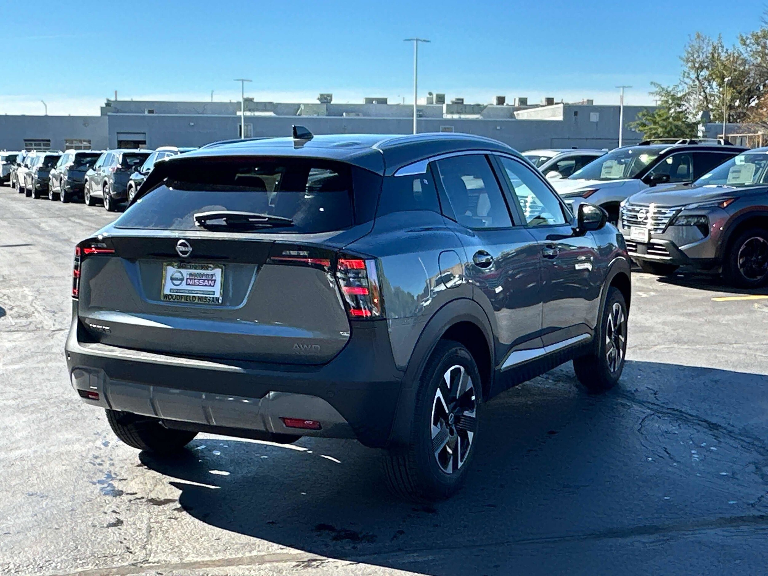 2026 Nissan Kicks SV photo 3