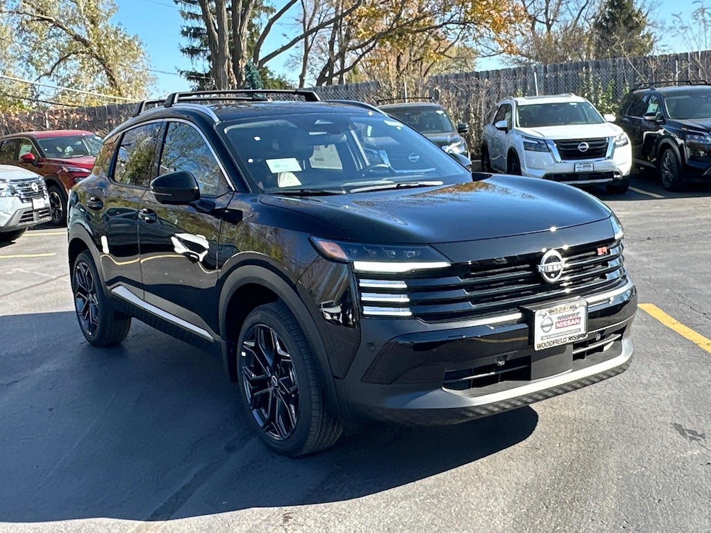New 2026 Nissan Kicks SR SR AWD