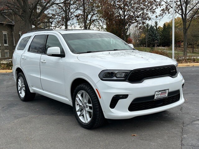 2022 Dodge Durango GT Plus photo 2
