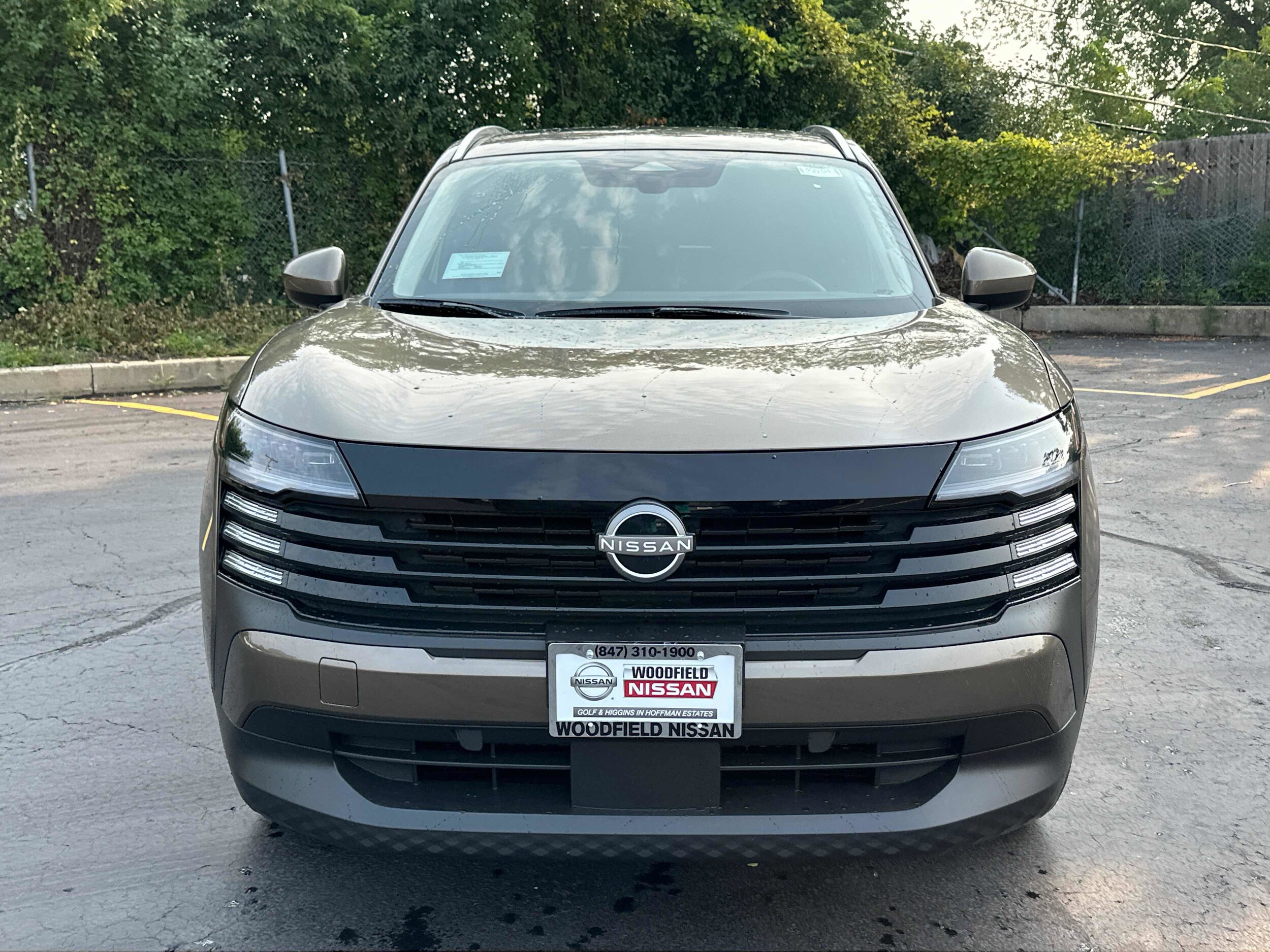 2025 Nissan Kicks SV photo 2