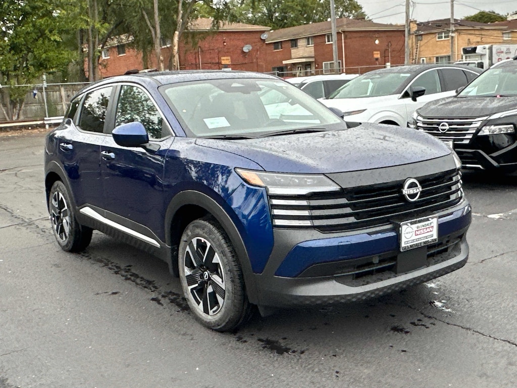 New 2025 Nissan Kicks SV SV AWD