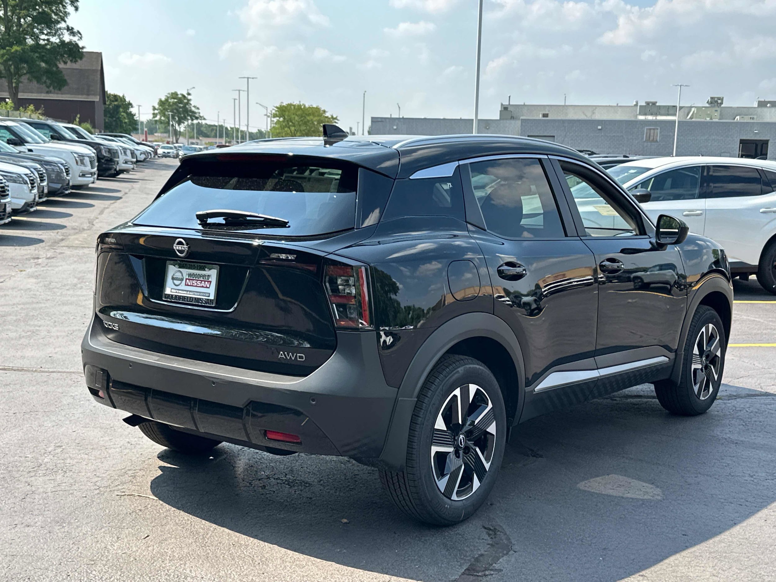 2025 Nissan Kicks SV photo 4