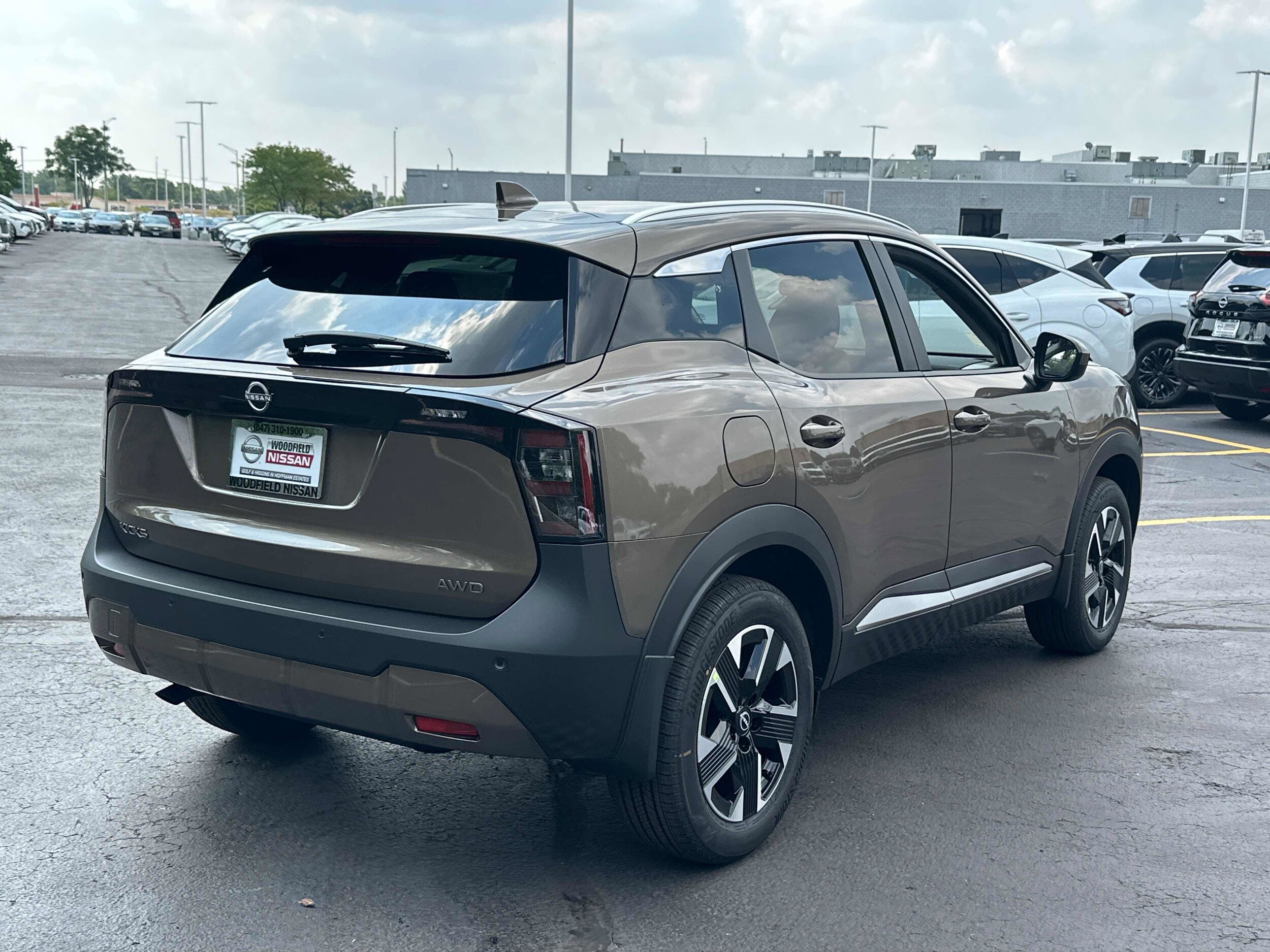 2025 Nissan Kicks SV photo 4