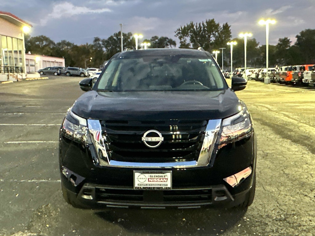 New 2025 Nissan Pathfinder SV SV 4WD