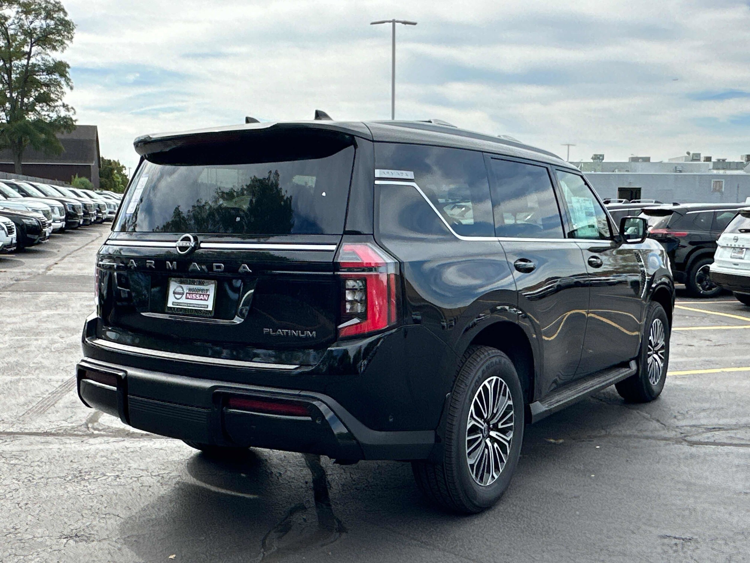 2026 Nissan Armada Platinum photo 4