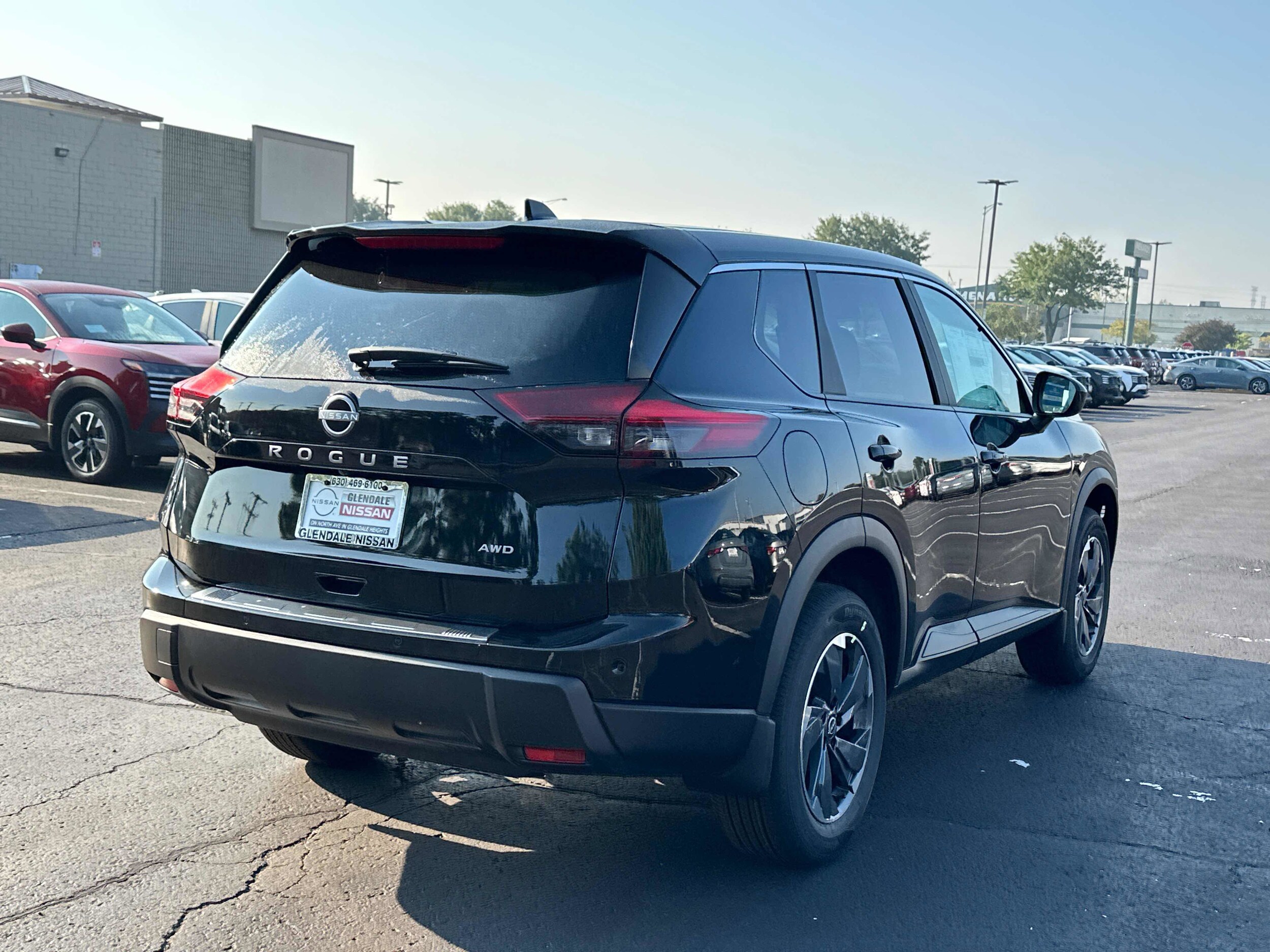 2026 Nissan Rogue SV photo 2