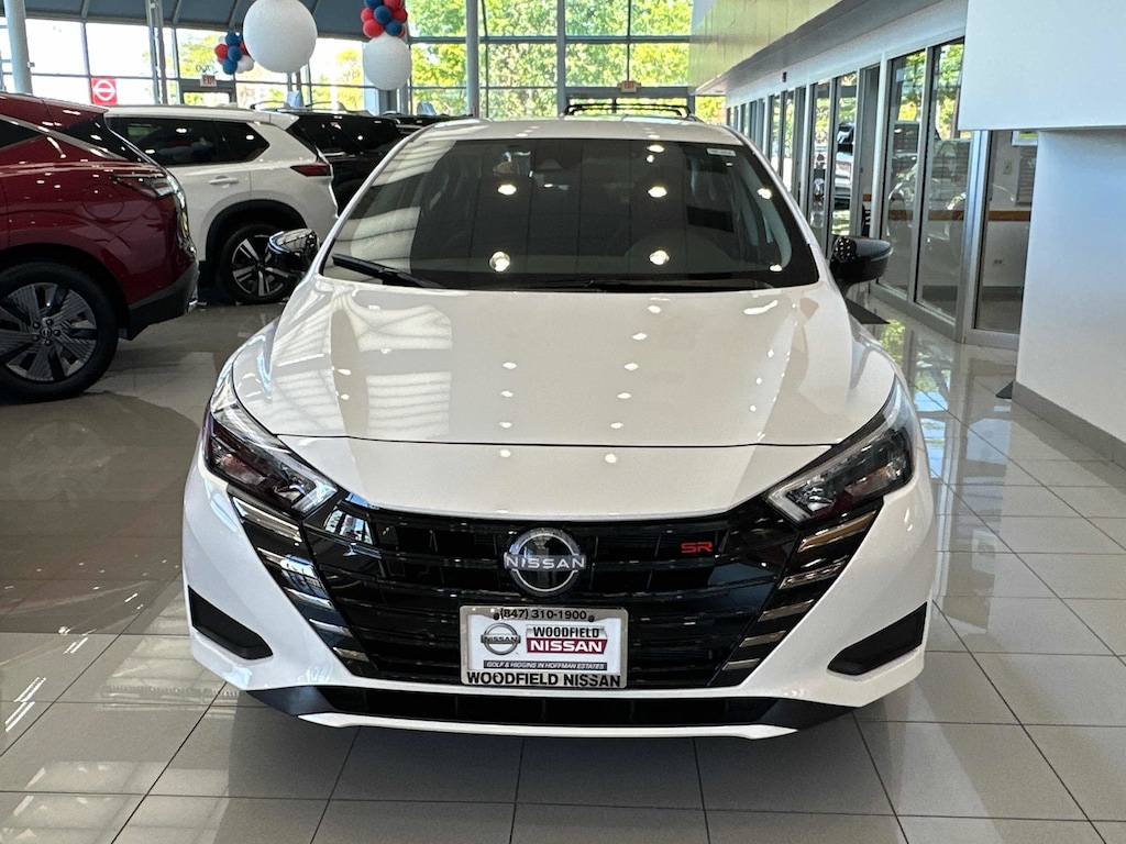 New 2025 Nissan Versa SR SR CVT