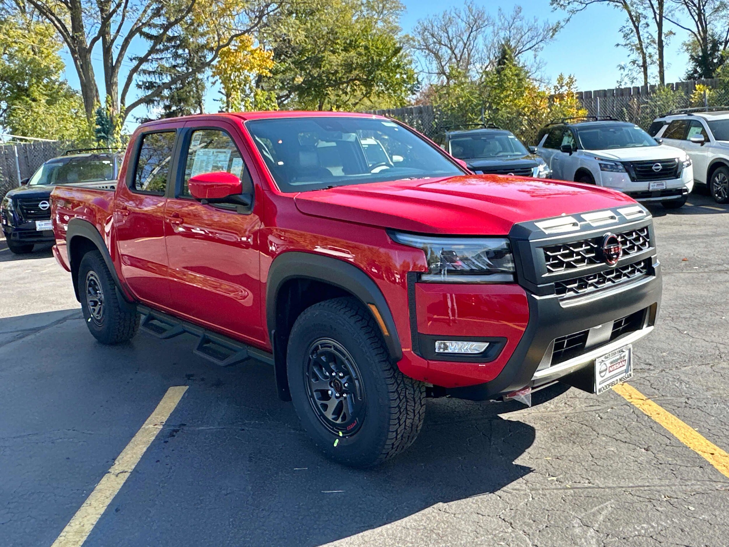 2026 Nissan Frontier PRO-4X Crew Cab photo 3