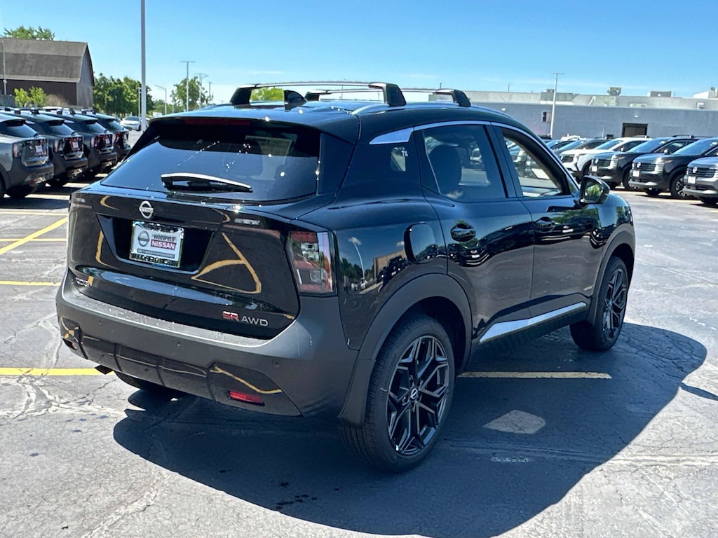 New 2026 Nissan Kicks SR SR AWD