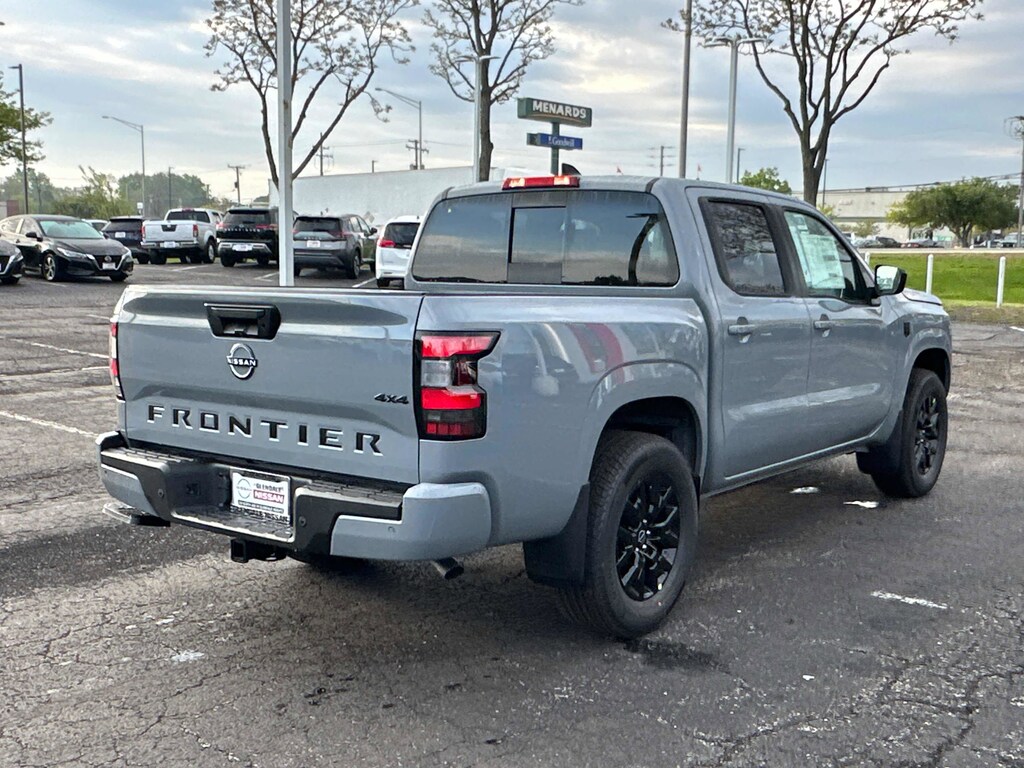 New 2026 Nissan Frontier SV Crew Cab 4x4 SV