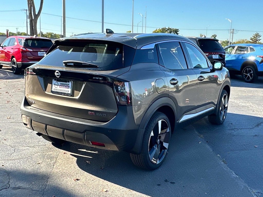New 2026 Nissan Kicks SR SR AWD