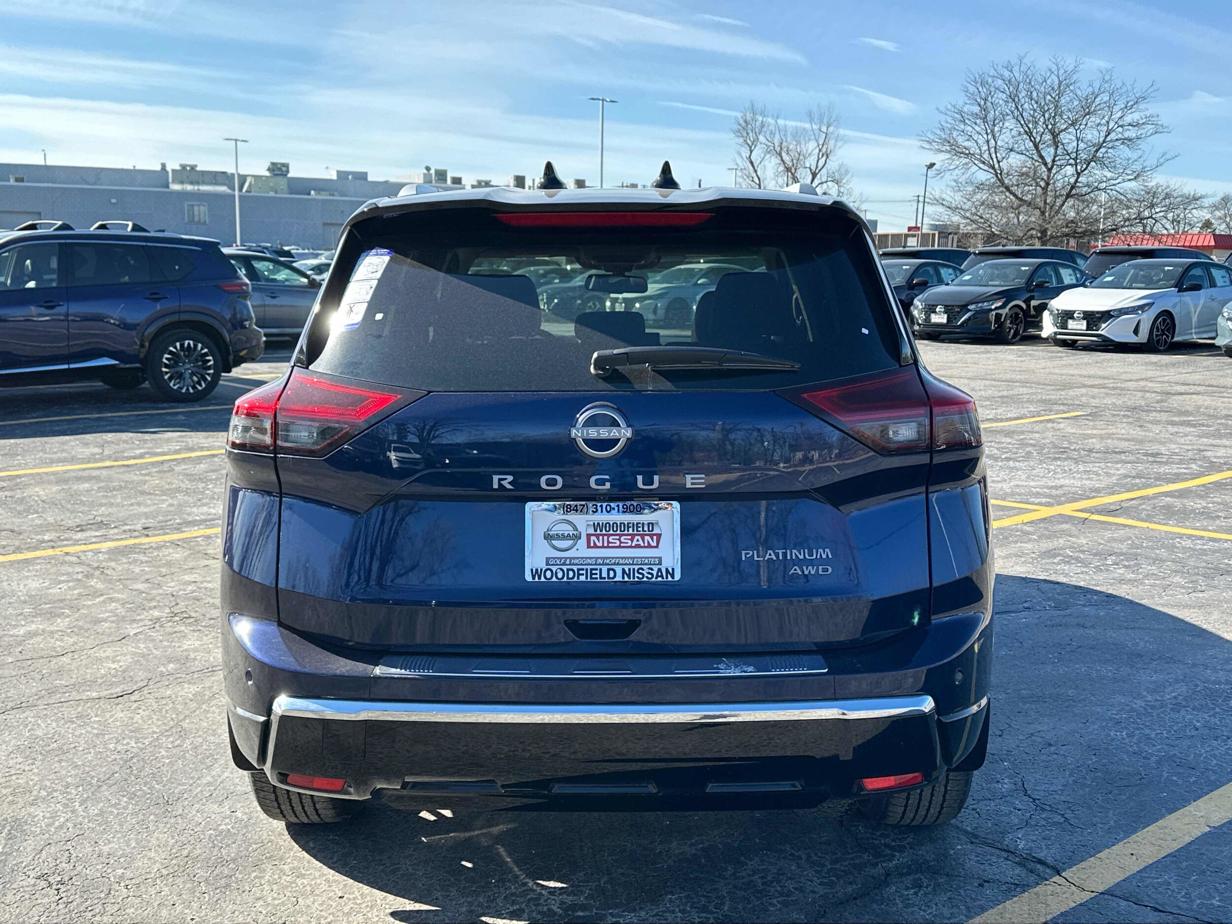2025 Nissan Rogue Platinum photo 4
